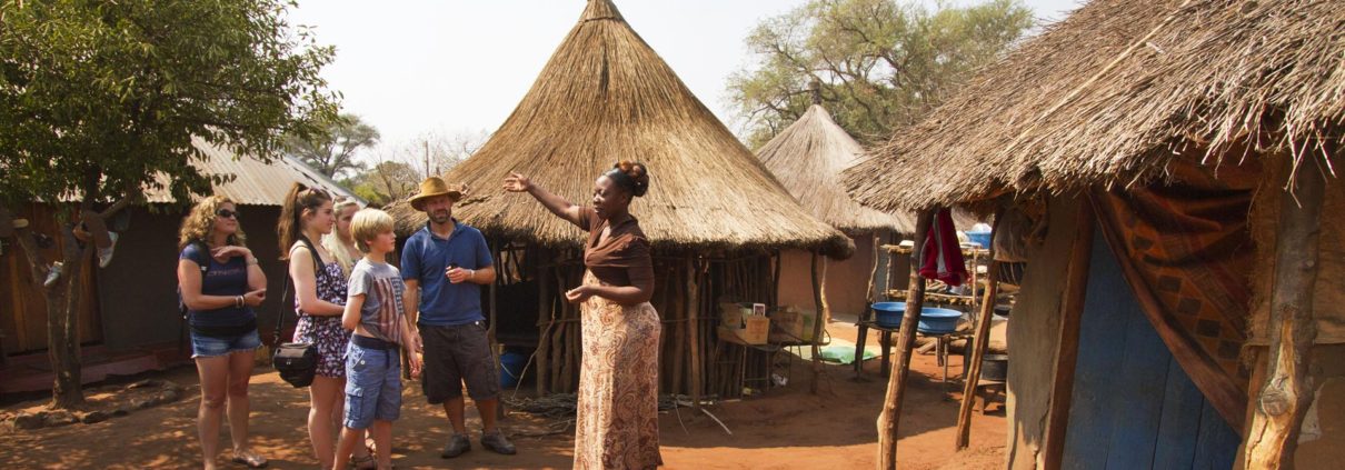 Traditional-Village-Tour-Victoria-Falls-1210x423